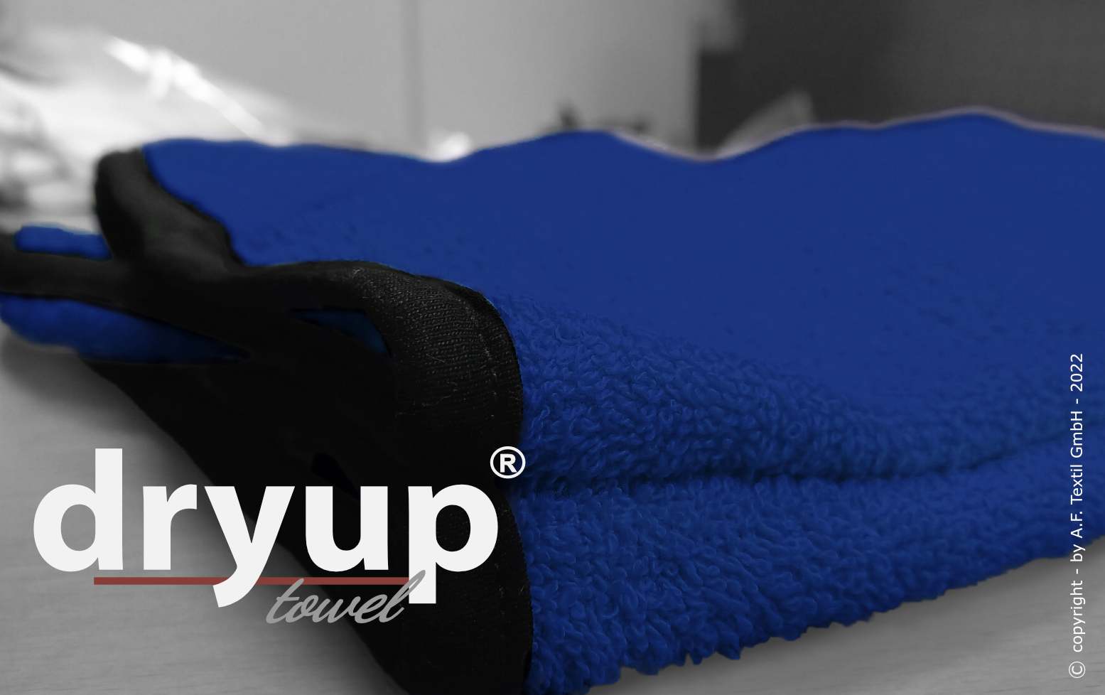 Dryup® towel blueberry