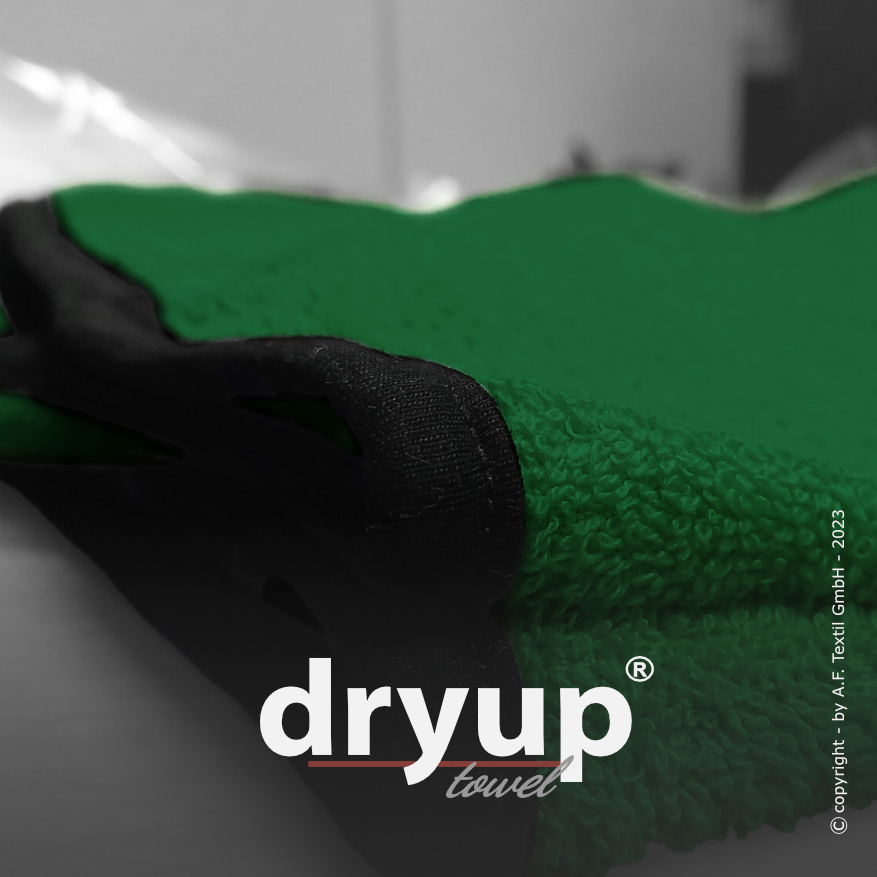 Dryup® towel dark green